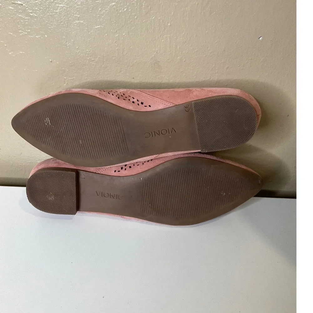 Vionic Carmela Flats Perforated Pink Suede Pointy Toe Ballet Casual Office 10 W
